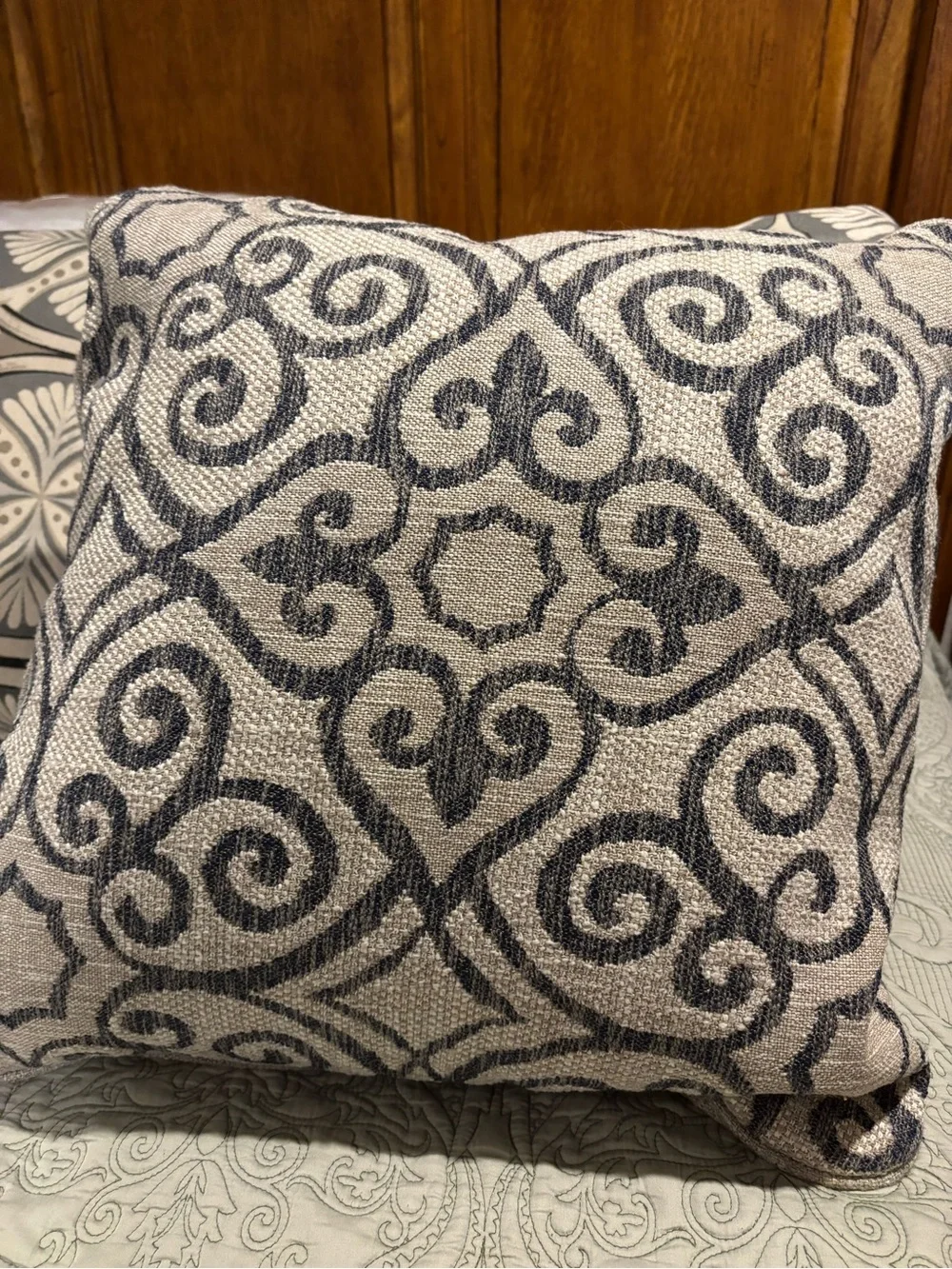 Decorative Scroll-Pattern Throw Pillow in Navy and Cream - 18
